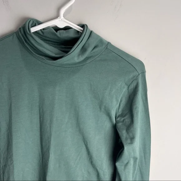 Eddie Bauer sz M womens long sleeve turtleneck knit top green - Picture 3 of 6